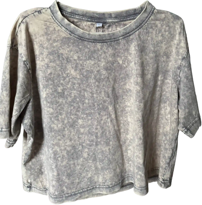 Dunkelgraues Crop Top Used-Look