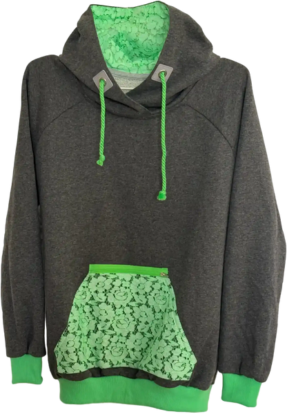 Dunkelgrauer Hoodie mit neongrüner Spitze