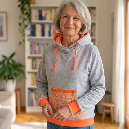Hellgrauer Hoodie mit neonorangener Kapuze und Kordel