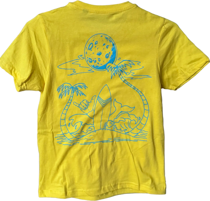 Gelbes Kinder T-Shirt mit Surf-Motiv und Shaka-Zeichen